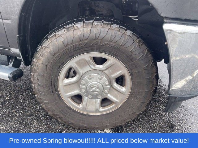 Used 2024 RAM 2500 Tradesman w/ Chrome Appearance Group AWD/4WD image 8