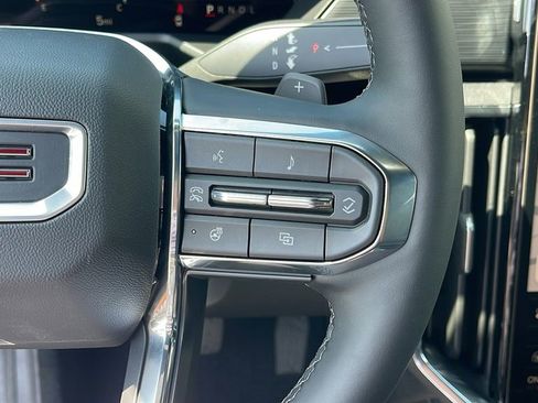 New 2025 GMC Acadia Elevation w/ Elevation Premium Package image 23