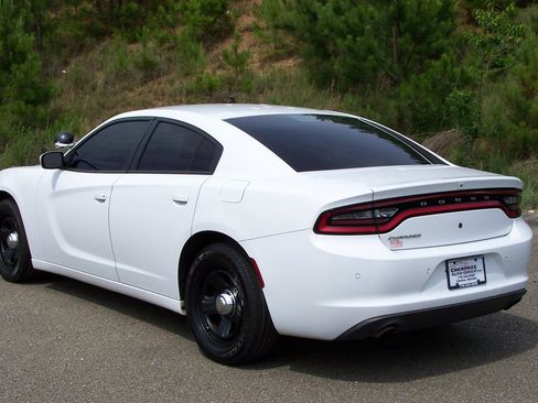 Used 2017 Dodge Charger Police w/ Fleet Park Assist Group RWD image 4