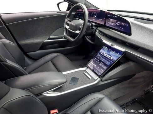 Used 2023 Lucid Air Pure AWD/4WD image 28