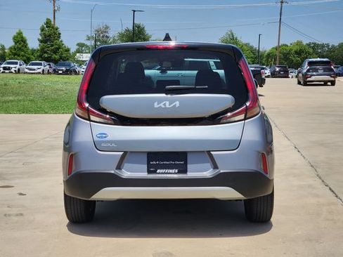 Certified 2025 Kia Soul LX w/ LX Technology Package FWD image 6