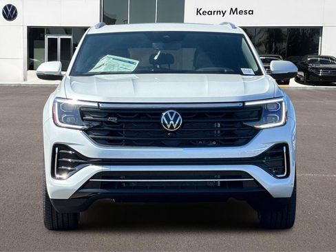 New 2026 Volkswagen Atlas Cross Sport SEL Premium R-Line image 9