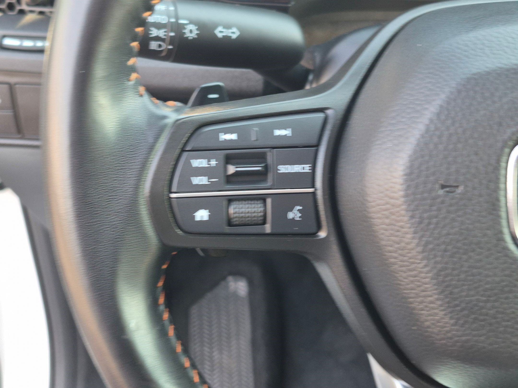Used 2025 Honda CR-V Sport image 19