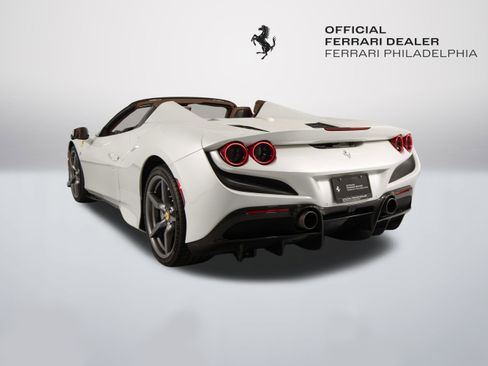 Certified 2022 Ferrari F8 Tributo RWD image 26
