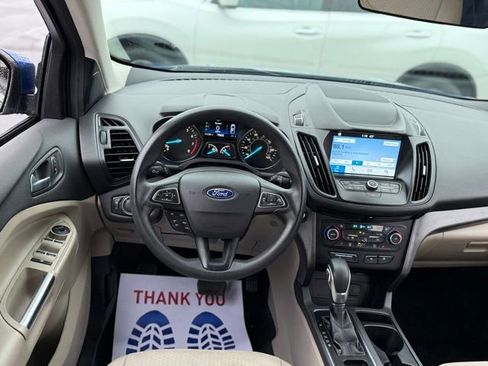 Certified 2019 Ford Escape SE image 6