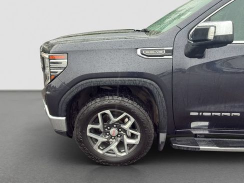 Used 2024 GMC Sierra 1500 SLT w/ SLT Premium Plus Package AWD/4WD image 23