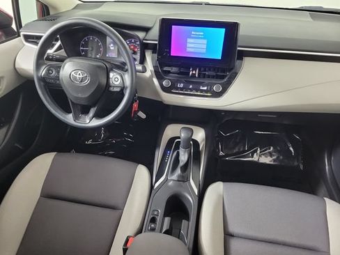 Used 2024 Toyota Corolla LE FWD image 15