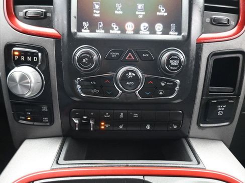 Used 2017 RAM 1500 Rebel image 19