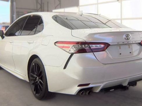 Used 2019 Toyota Camry XSE FWD image 2