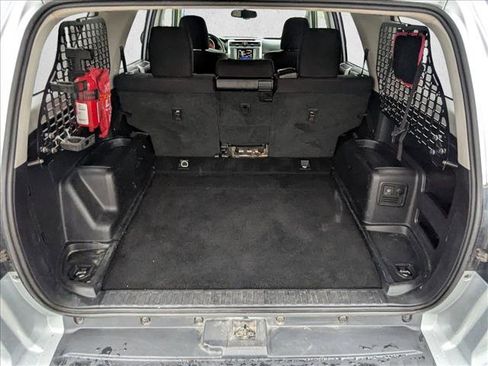 Used 2012 Toyota 4Runner SR5 image 6