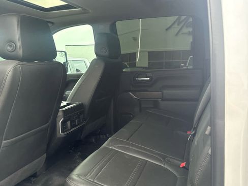 Used 2022 GMC Sierra 3500 Denali w/ Denali Ultimate Package image 6