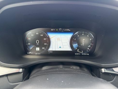 Used 2020 Volvo S60 T5 R-Design image 22