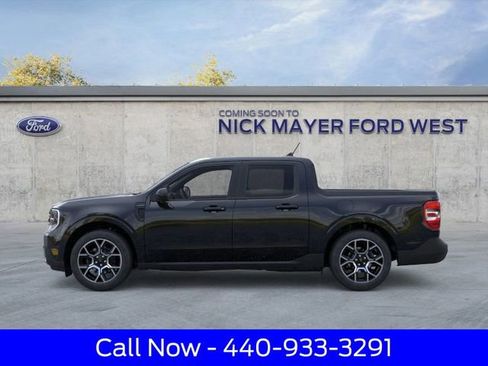 New 2026 Ford Maverick Lariat image 4
