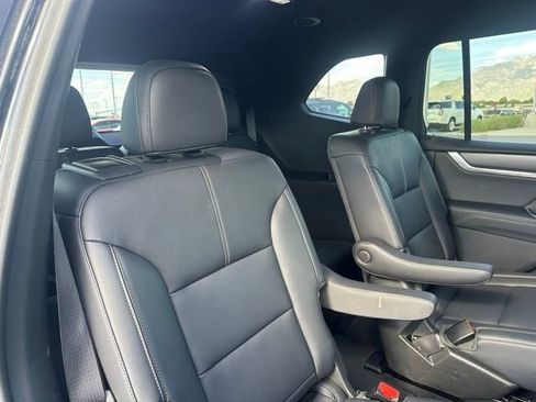 Certified 2024 GMC Acadia Elevation AWD/4WD image 15