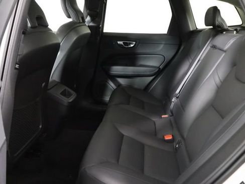 Used 2024 Volvo XC60 B5 Plus AWD/4WD image 13