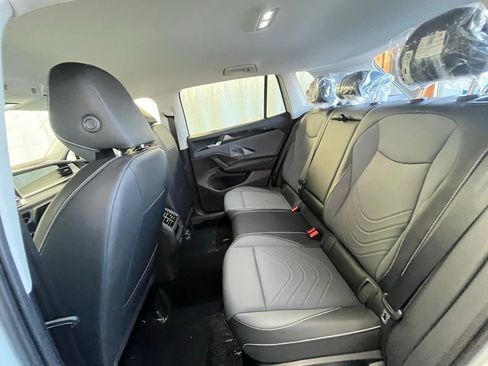 New 2026 Volkswagen Tiguan SE image 22