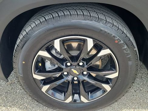 Used 2021 Chevrolet TrailBlazer LT w/ Convenience Package FWD image 8