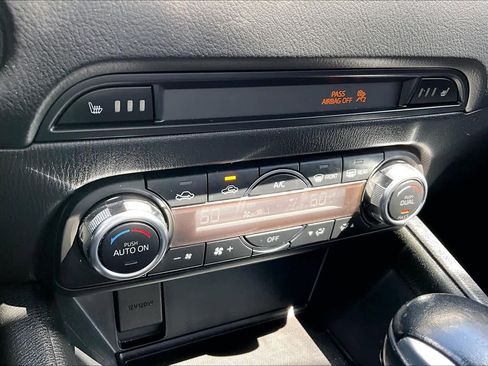 Used 2017 MAZDA CX-5 Touring image 33