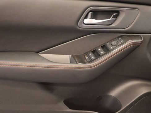 New 2026 Nissan Rogue SV AWD/4WD image 9
