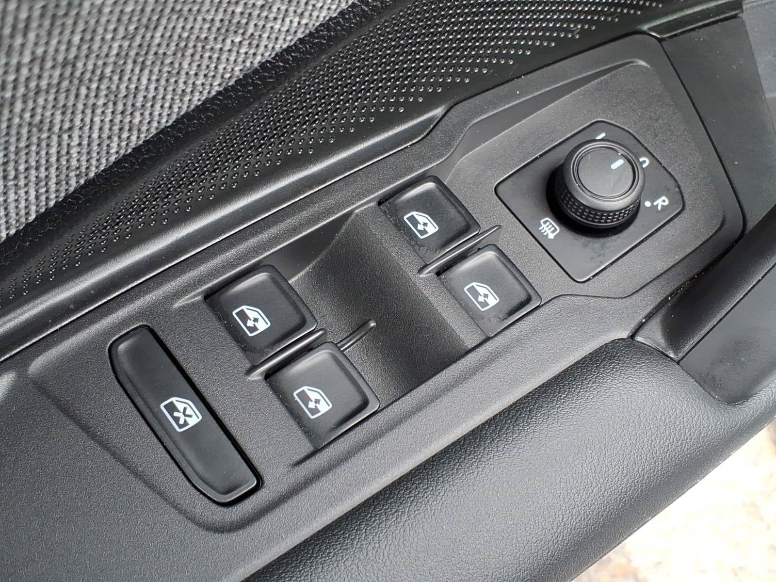Certified 2026 Volkswagen Tiguan S FWD image 18