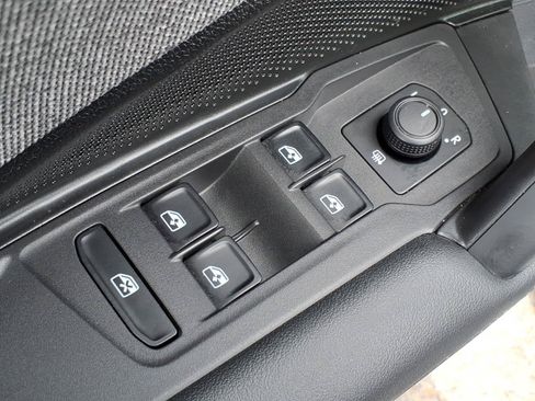 Certified 2026 Volkswagen Tiguan S FWD image 18