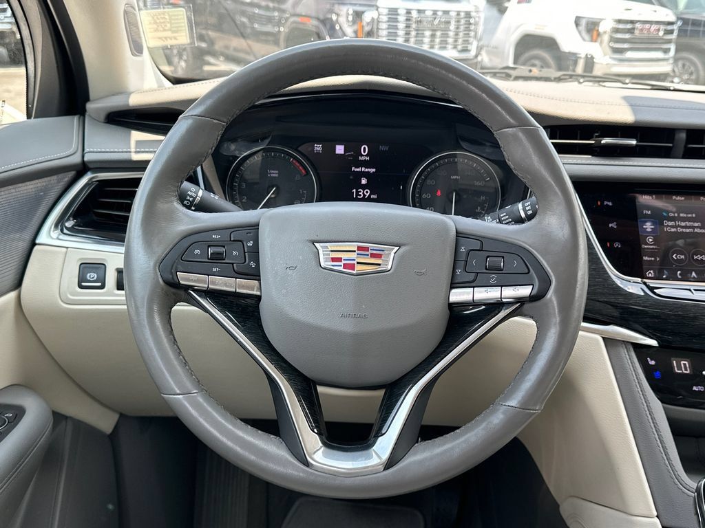 Certified 2023 Cadillac XT6 Premium Luxury w/ Technology Package AWD/4WD image 26