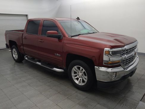 Used 2017 Chevrolet Silverado 1500 LT w/ Texas Edition RWD image 11