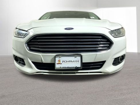 Used 2016 Ford Fusion SE w/ Equipment Group 201A image 25