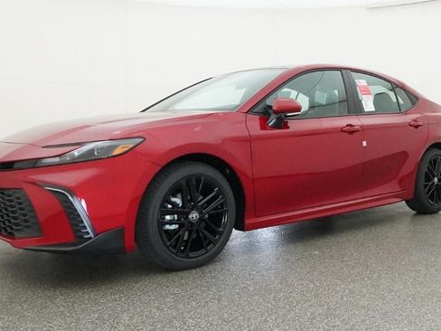 New 2026 Toyota Camry SE FWD image 17
