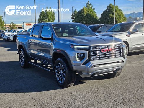 Used 2023 GMC Canyon Denali AWD/4WD image 1