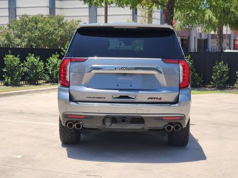 Used 2022 GMC Yukon AT4 AWD/4WD image 6