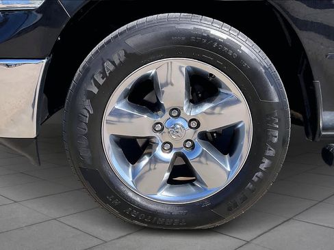 Used 2016 RAM 1500 Big Horn image 11