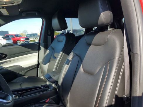 Used 2024 Jeep Compass Limited AWD/4WD image 12