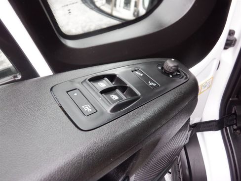 Used 2023 RAM ProMaster 2500 FWD image 16