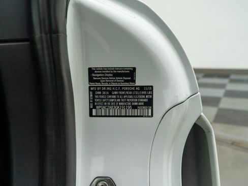 Used 2016 Porsche Cayman GT4 image 19