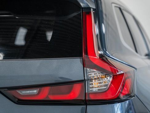 Used 2023 Honda CR-V Sport image 6