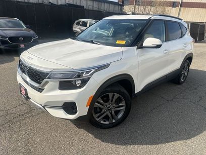 Used 2023 Kia Seltos S w/ Navigation Package