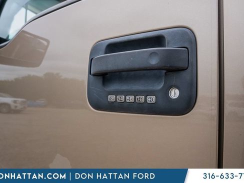 Used 2012 Ford F150 XLT w/ XLT Convenience Pkg RWD image 30