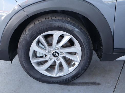 Used 2018 Hyundai Tucson SEL image 12