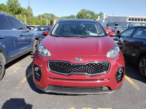 Used 2018 Kia Sportage EX w/ EX Premium Package FWD image 8