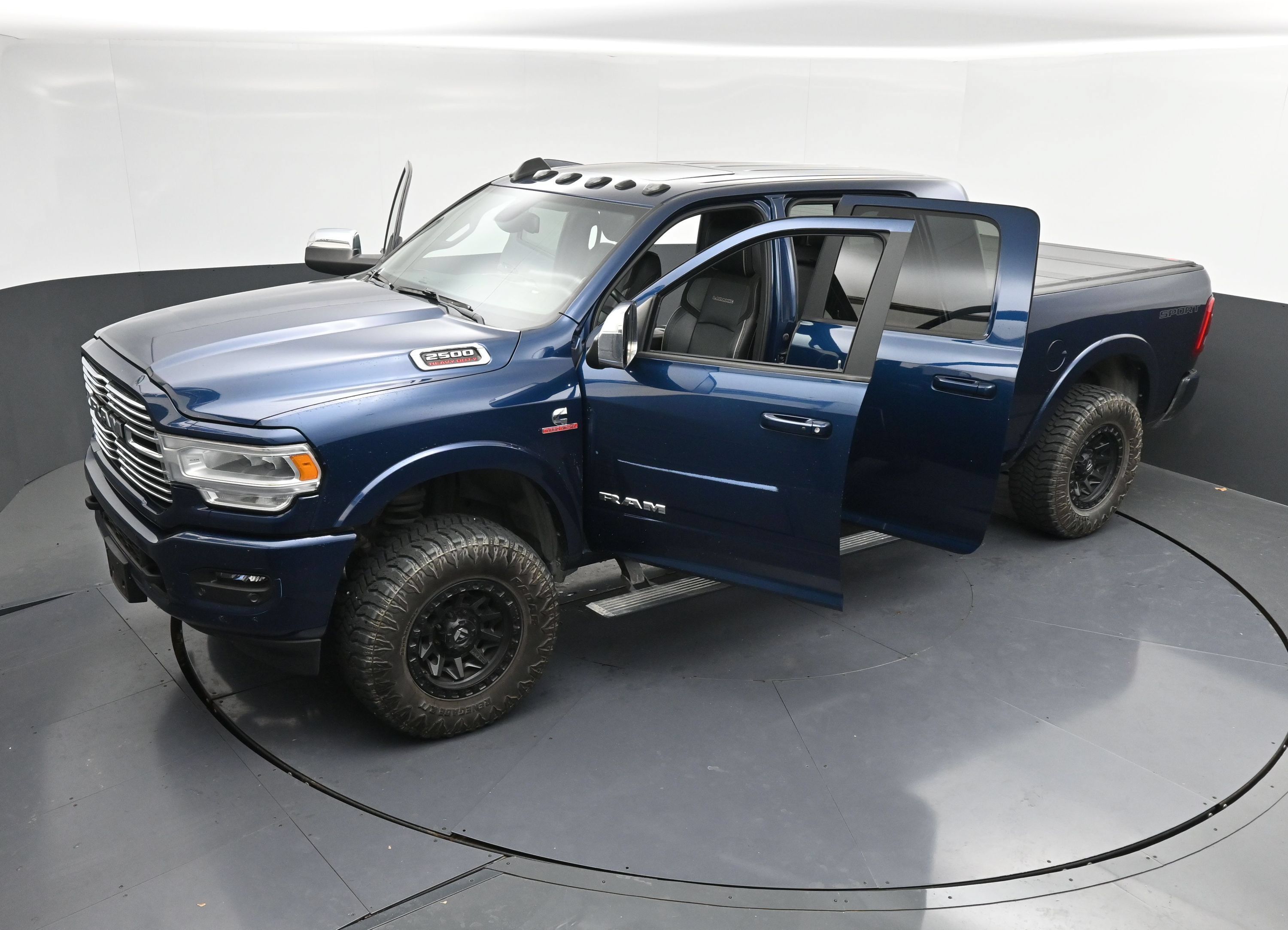 Used 2022 RAM 2500 Laramie AWD/4WD image 46