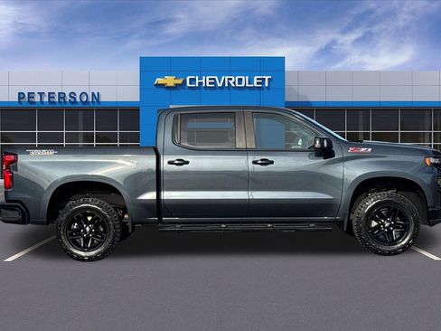 Certified 2021 Chevrolet Silverado 1500 LT Trail Boss w/ Convenience Package II AWD/4WD image 3