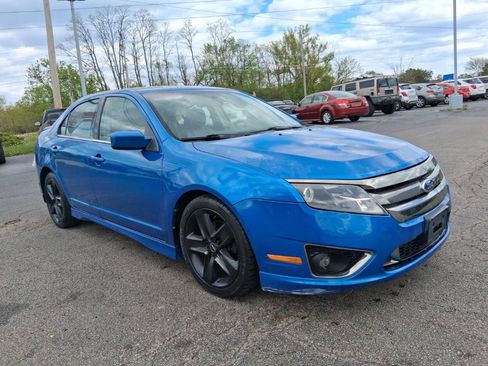Used 2011 Ford Fusion Sport w/ 401A Rapid Spec Order Code FWD image 3