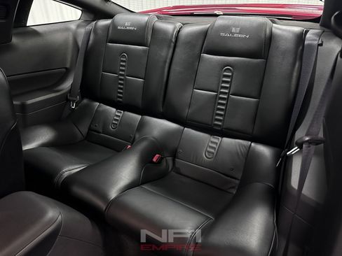 Used 2006 Ford Mustang GT Premium image 33