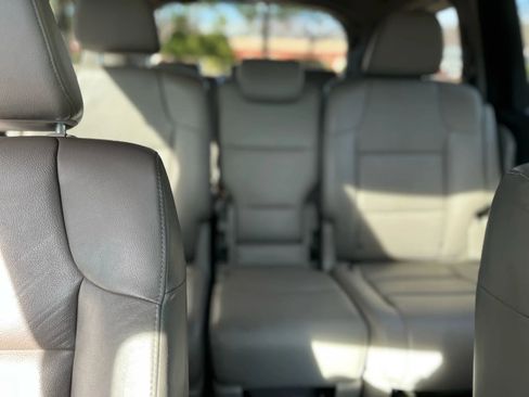 Used 2013 Honda Odyssey EX-L image 28