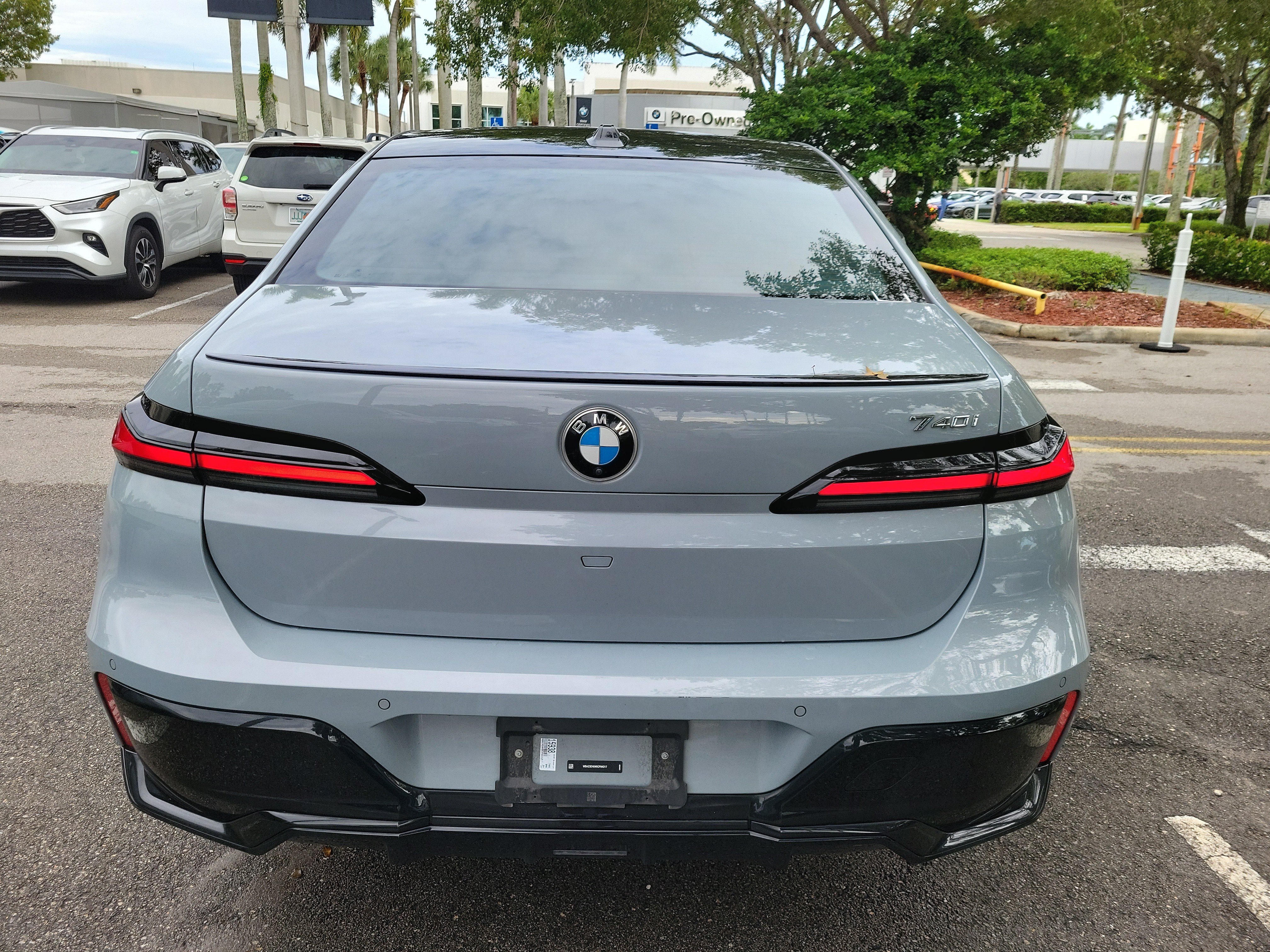 Certified 2024 BMW 740i RWD image 5