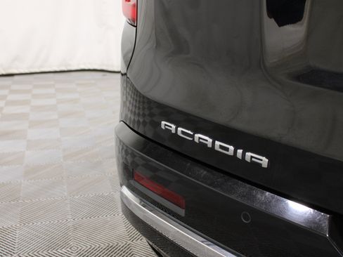 Used 2021 GMC Acadia Denali w/ Denali Ultimate Package AWD/4WD image 31