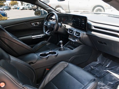 Used 2024 Ford Mustang GT Premium RWD image 27