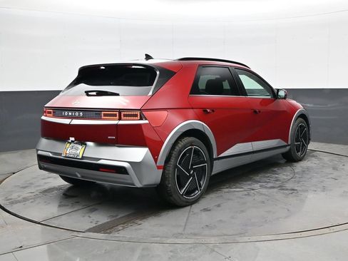 New 2026 Hyundai Ioniq 5 Limited image 5