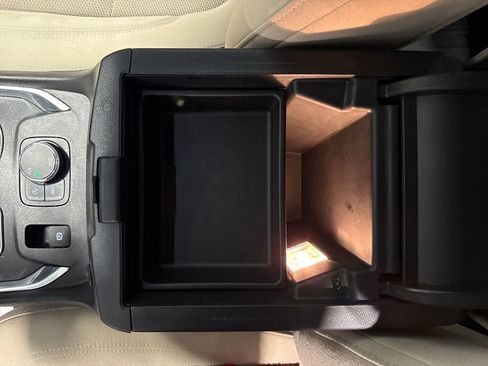 Used 2023 Chevrolet Traverse LS w/ LPO, Floor Liner Package AWD/4WD image 23